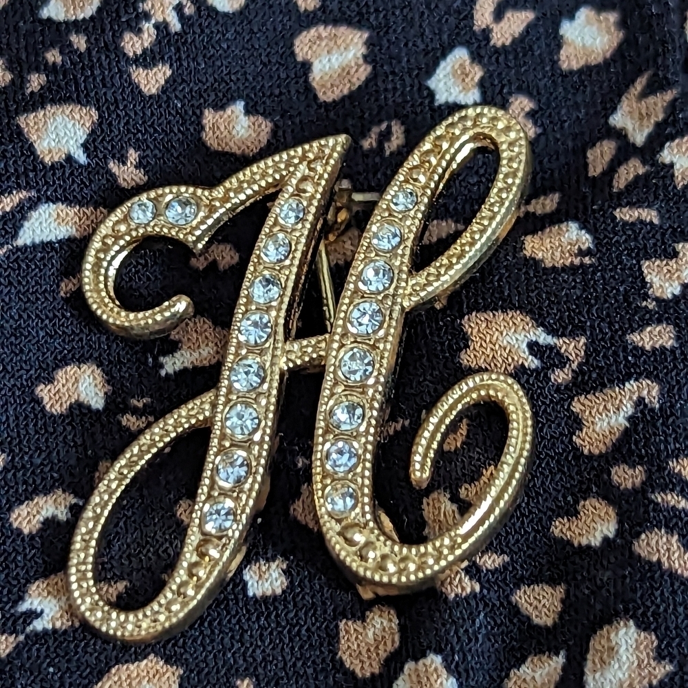 Initial H Gold tone with Rhinestone 1" brooch pin signature letter H - Picture 3 of 6